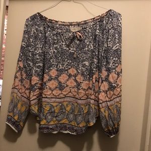 Abercrombie & Fitch off the shoulder top